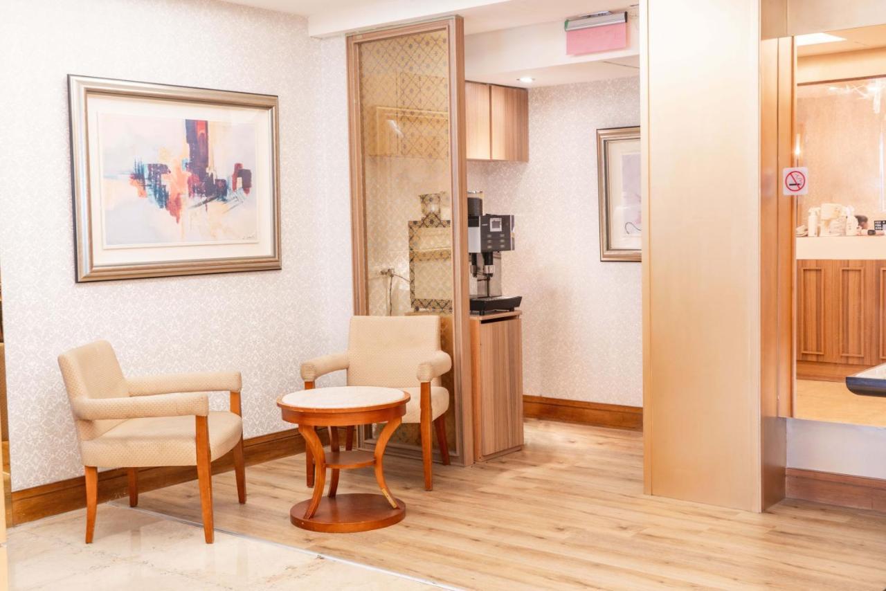 Elegance Hotel Taipei Luaran gambar